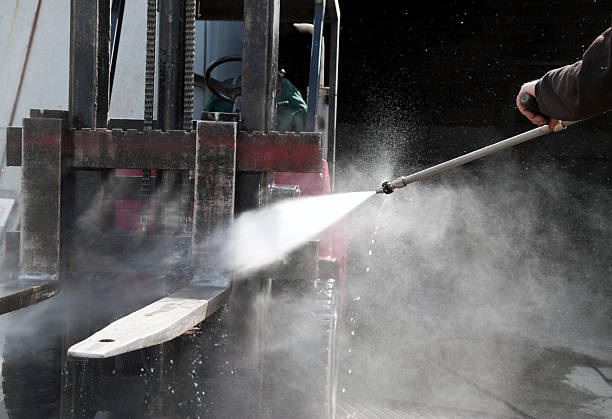Best Patio and Deck Pressure Washing  in Burns, OR